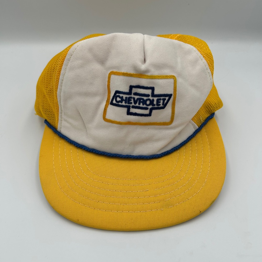 Chevrolet Trucker Hat Unisex OSFA Yellow White Vintage Mesh Snapback Cap - Picture 1 of 5